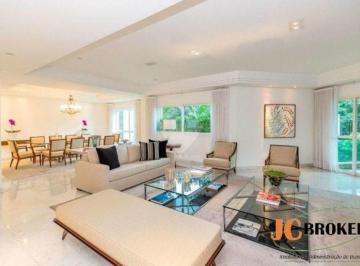 Apartamento · 360m² · 3 Quartos · 4 Vagas · Apartamento com 360m² de área útil , sala ampliada, 3 dormitórios sendo 3 Suítes, 4 vagas