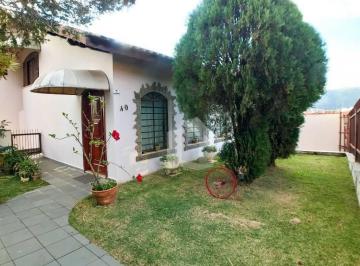 Fachada · Casa com 4 dormitórios à venda, 370 m² por R$ 1.150.000,00 - Jardim Del Rey - Poços de Caldas/MG