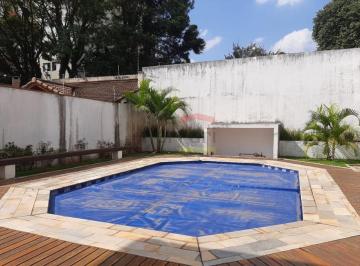 Casa · 445m² · 4 Quartos · 12 Vagas · Sobrado novo (nunca habitado) no Jardim Floresta, 4 quartos, 2 suítes, 12 vagas, piscina. Permuta!