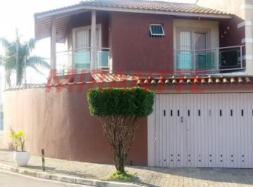 7d83ed6301e116f0804ee889608e3845.jpg · Sobrado de 93m² com 3 quartos
