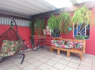 Casa · 116m² · 3 Quartos · 2 Vagas · Sobrado de esquina em Vila Carrão.