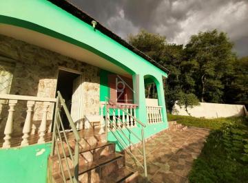 Casa · 211m² · 3 Quartos · 2 Vagas · CASA C/ 4 DORM. POR R$ 580.000,00
