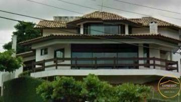 Casa · 308m² · 3 Quartos · 2 Vagas · Sobrado à venda no bairro Jardim Emília - Sorocaba/SP