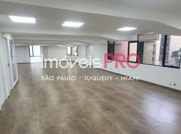 Comercial · 212m² · 3 Vagas · Conjunto comercial na região da Berrini com 212m² pronto para entrar perto da Estação Berrini