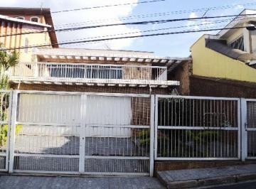 056c55dd0b01fb84068966be0f1d85c5.jpg · Casa terrea de 200m² com 4 quartos