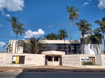 Comercial , Brasília · Excelente prédio comercial com Galpão no Scia próximo a extrutural 