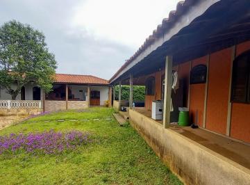 Rural de 2 quartos, Munhoz · Chácara à venda em Munhoz/MG – Oportunidade especial!