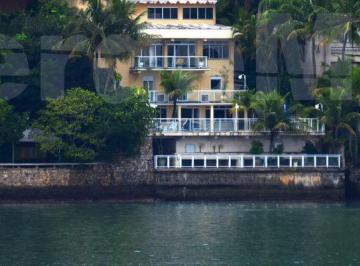 Casa  A VENDA no Residencial Península em Guarujá · Casa à venda pé na água no residencial Península na praia do Guarujá.
