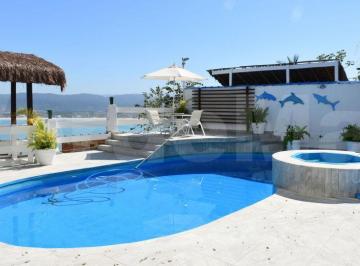 Casa · 600m² · 5 Quartos · 4 Vagas · Casa para venda no Condominio Península em Guarujá