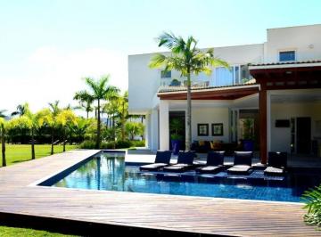 Casa · 1000m² · 6 Quartos · 8 Vagas · Mansão com amplo espaço de lazer no Jardim Acapulco