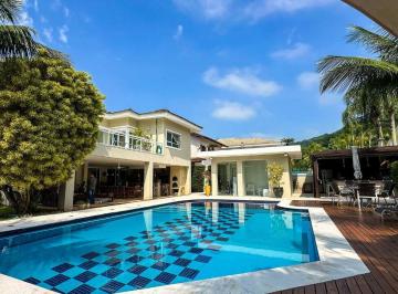Casa · 440m² · 5 Quartos · 4 Vagas · Casa à venda no Guarujá, condomínio Granville na praia da Enseada.