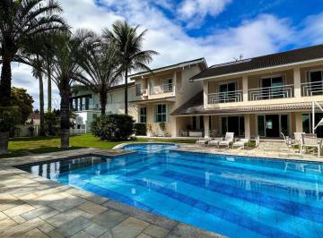 Casa · 1500m² · 11 Quartos · 8 Vagas · Oportunidade a venda no Jardim Acapulco em Guarujá, casa com amplo lazer.