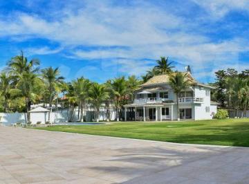 Casa · 380m² · 3 Quartos · 4 Vagas · Casa Pé na Areia Com Heliporto à venda no Guarujá, praia de Pernambuco.