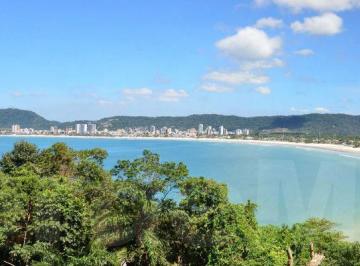 Casa no condominio Peninsula na praia da Enseada em Guarujá · Casa a venda no condomínio Peninsula na praia da Enseada em Guarujá, lirotal de São Paulo