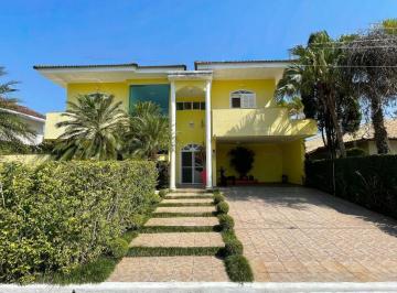 Casa · 398m² · 4 Quartos · 4 Vagas · Residência frente praça no condomínio Jardim Acapulco