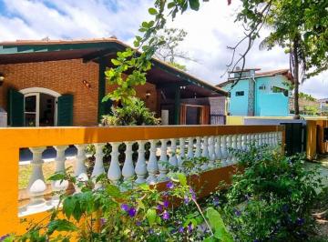Casa · 290m² · 4 Quartos · 2 Vagas · Casa a Venda no condomínio Jardim Albamar em Guarujá.
