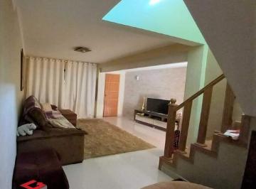 Casa · 193m² · 4 Quartos · 2 Vagas · Sobrado de 193m² no Rudge Ramos em SBC - SP