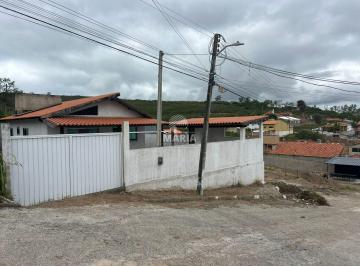 Casa · 80m² · 3 Quartos · 4 Vagas - Maria Corretora · Casa fora de condomínio com 03 quartos em fase de acabamento à venda em Gravatá/PE!