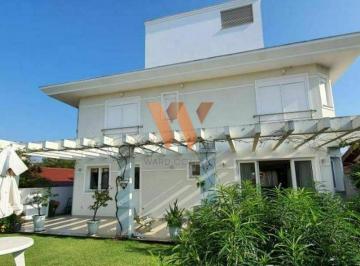 Casa · 380m² · 4 Quartos · 4 Vagas · Lindíssima Casa com 380m² - em Jurerê Internacional – Florianópolis/SC!