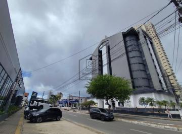 f9109ea6d99ea658aab8536b1e5c6b078a0ffbca · Sala comercial para alugar em Lagoa Seca no Trade Center com sala de espera, lavabo e vaga coberta -