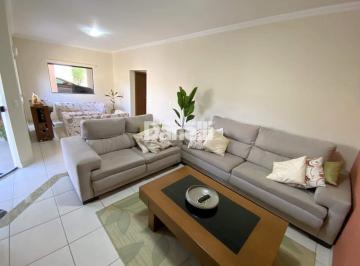 Casa · 270m² · 4 Quartos · 2 Vagas · Casa à venda, 4 quartos, 1 suíte, 2 vagas, Jardim das Nações - Taubaté/SP