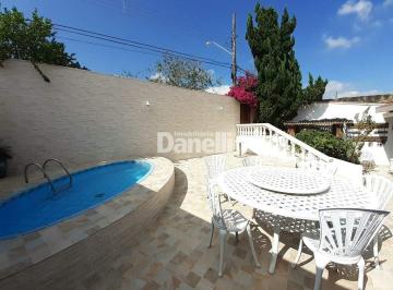 Casa · 310m² · 4 Quartos · 5 Vagas · Casa à venda, 4 quartos, 2 suítes, 5 vagas, Campos Elíseos - Taubaté/SP