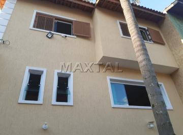 Casa · 260m² · 3 Quartos · 4 Vagas · Sobrado 260M² com 3 dormitórios, 1 suíte, 1 sala e 4 vagas no Horto Florestal.