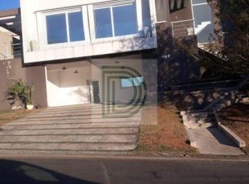 Casa · 425m² · 4 Quartos · 4 Vagas · Linda casa em condomínio fechado.