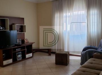 Comercial · 294m² · 3 Quartos · 2 Vagas · Sobrado Comercial Amplo - Ideal para Escritórios e Consultórios | Ao Lado da Prefeitura de Osasco