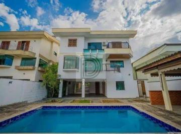 Casa · 650m² · 5 Quartos · 6 Vagas · Belíssimo sobrado à venda - 650m², 5 dormitórios (1 suíte), 6 vagas - Adalgisa