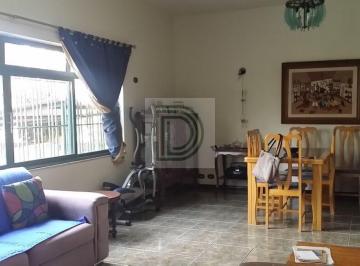 Casa · 160m² · 3 Quartos · 2 Vagas · Linda casa térrea para venda próximo ao metrô Butantã.