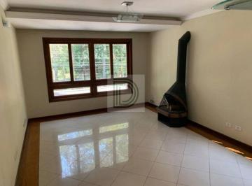 Casa · 180m² · 3 Quartos · 4 Vagas · Lindo sobrado com 3 suítes em rua fechada, próximo Portal do Morumbi