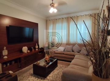 Casa · 165m² · 3 Quartos · 2 Vagas · Sobrado à Venda | 3 Suítes | 2 Vagas | Jardim Esther