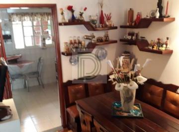 Casa · 89m² · 2 Quartos · 2 Vagas · Sobrado na Granja Viana - Espaçoso e Integrado à Natureza