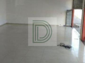 Casa · 100m² · 3 Quartos · 1 Vaga · Excelente opção de Salão comercial com casa térrea