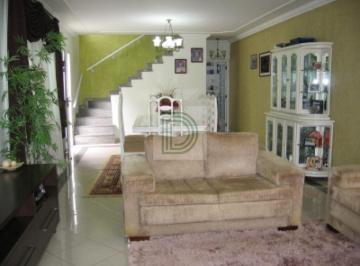 Casa · 230m² · 4 Quartos · 6 Vagas · Exuberante sobrado - 230 m² - Próximo a Igreja Santo Antonio
