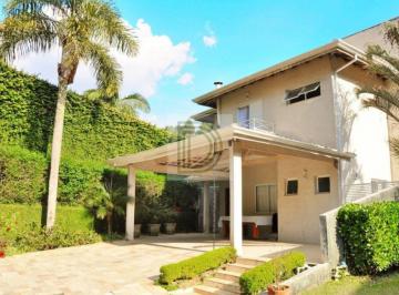 Casa · 553m² · 4 Quartos · 3 Vagas · Charmosa casa em condomínio na Granja Viana
