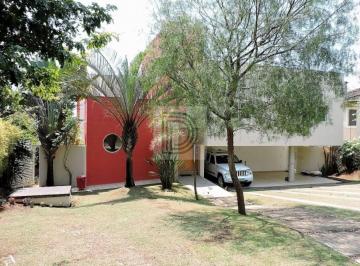 Casa · 400m² · 4 Quartos · 9 Vagas · Maravilhosa casa em condomínio fechado