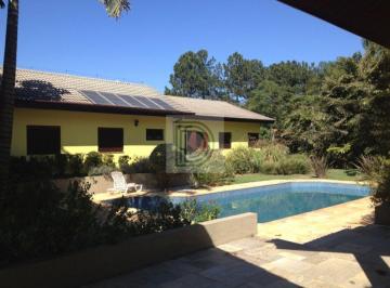 Casa · 840m² · 6 Quartos · 4 Vagas · LINDA RESIDÊNCIA NA GRANJA VIANNA - 4 SUÍTES