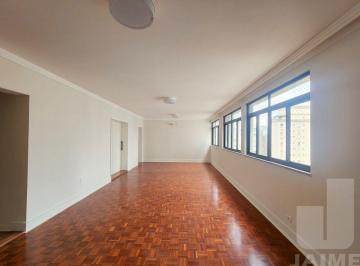 Apartamento · 178m² · 3 Quartos · 2 Vagas · Apartamento reformado no Jardins com 03 dormitórios 01 suite e 02 vagas