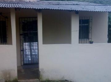 Casa · 2 Quartos · Casa à venda no bairro Cajazeiras XI - Salvador/BA