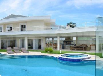 Casa · 825m² · 7 Quartos · 8 Vagas · Casa finamente decorada à venda no Jardim Acapulco.