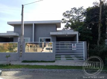 Casa · 84m² · 2 Quartos · 2 Vagas · Residência com Piscina em Matinhos – Pronta para Morar!