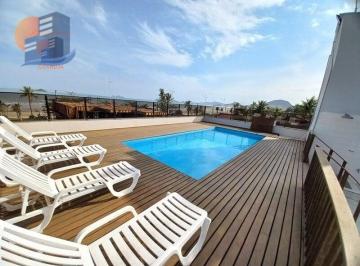 Casa · 468m² · 6 Quartos · 4 Vagas · Casa ampla a 100 metros da Praia em Enseada - Guarujá.