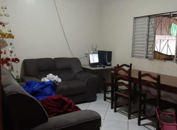 Casa de 5 quartos, Brazlandia · Quadra 05 Setor Norte! Com duas casas, próximo ao Supermercado Pra Você!