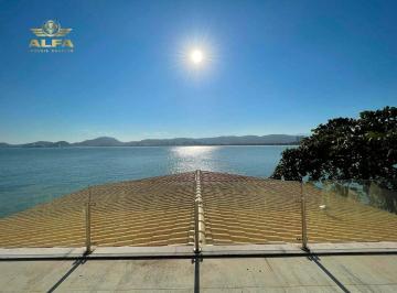 82ab4e316051642e718f7f02c3a78d1cb8ba7a5d · Casa na praia, condomínio fechado, frente mar, 3 suítes, lazer, Península, Guarujá.