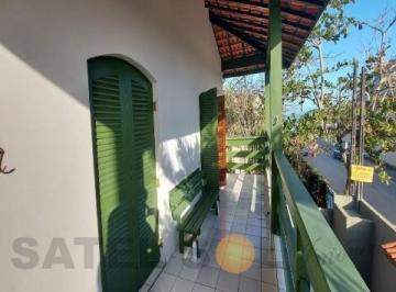 Foto 01 · Casa à venda em Itanhaém-SP, Suarão: 3 quartos, 3 suítes, 1 sala, 8 vagas de garagem, 263m². Venha c