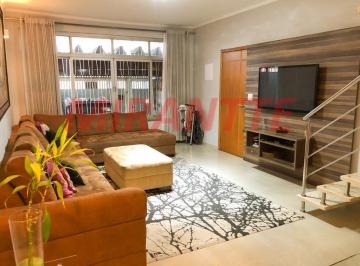 4dfcc968ac151a9839bef328f4067979.jpg · Sobrado de 216m² com 3 quartos