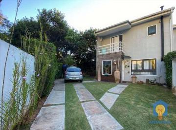 fbf526a94778bac33e63e075f8dced19c3a66ebb · Casa com 3 dormitórios à venda, por R$ 1.200.000 - Granja Viana - Jardim das Paineiras - Cotia/SP