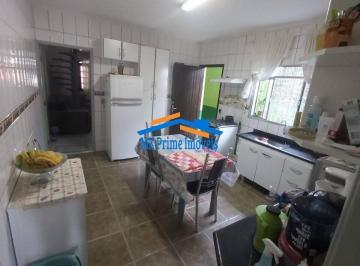 Casa · 125m² · 3 Quartos · 2 Vagas · Sobrado com 3 Dormitórios, Suíte e Salão de Festas – Aceita Permuta.